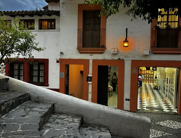 Casa Sierra Alta hotel detail image 1