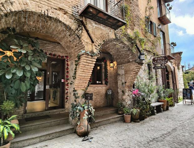 La Bella Toscana Centro hotel detail image 2