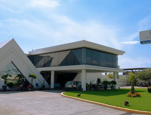 Hotel Plaza Mazari hotel detail image 1