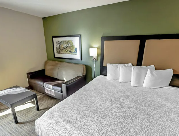 Suburban Studios Minneapolis Bloomington hotel detail image 4