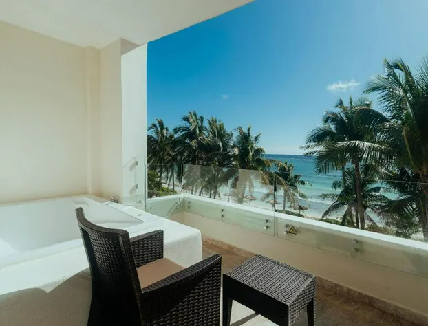 Akumal Bay Beach & Spa Resort hotel detail image 1