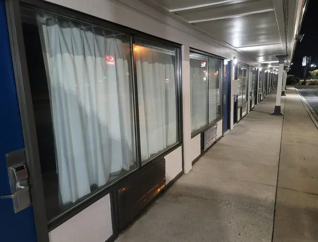 Studio 6 Suites Hinesville, GA hotel detail image 3