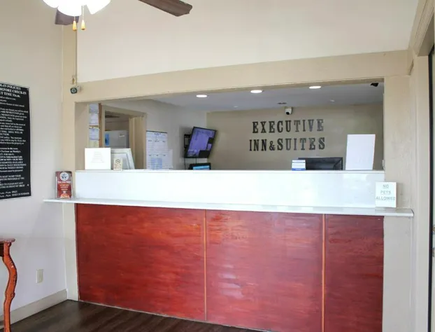 Executive Inn & Suites hotel detail image 4