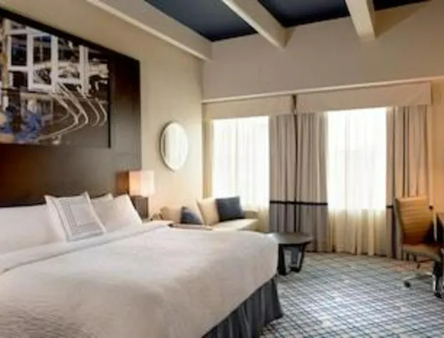 Baronne Inn and Suites hotel detail image 2