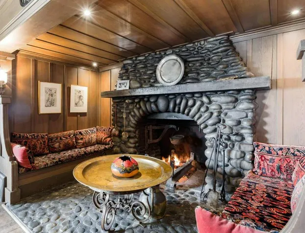 The Lodge at Willow Camp hotel detail image 1