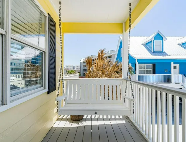 Endless Summer at Little Lagoon Resort hotel detail image 2