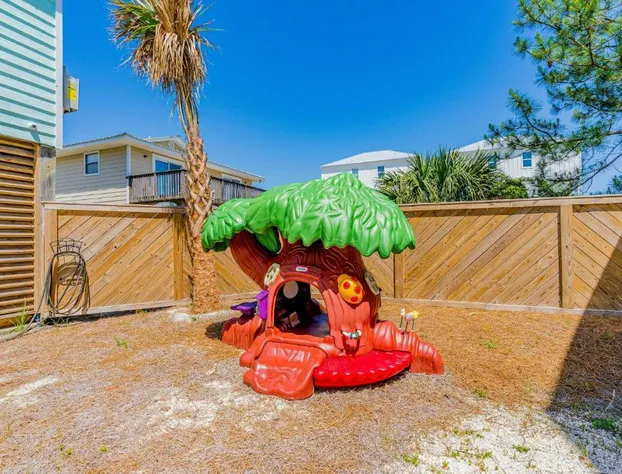 Endless Summer at Little Lagoon Resort hotel detail image 4