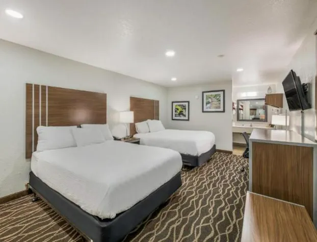 Rodeway Inn Carlsbad hotel detail image 4