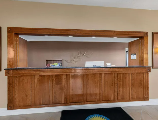 Days Inn by Wyndham Columbia Kentucky hotel detail image 3