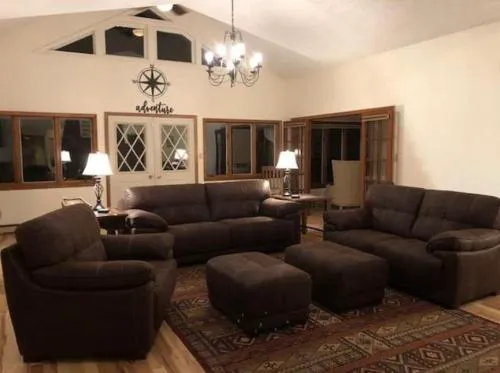 The Big-Lake Lodge at Lake Champlain hotel detail image 3