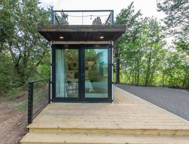 The Windmill-Tiny Container Home min to Magnolia hotel detail image 2