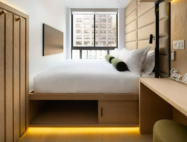 Little Charlie Hotel hotel detail image 4