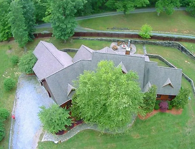 Red Bird Lodge hotel detail image 3