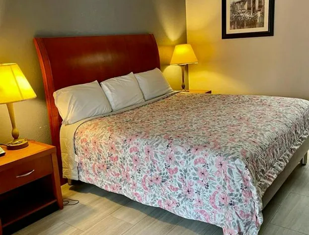 American Way Inn & Suites hotel detail image 2