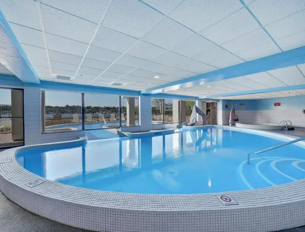 110 Edgewater Inn hotel detail image 1