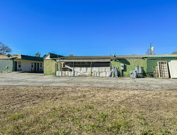 Sparta Seven Motel By OYO near Milledgeville hotel detail image 2