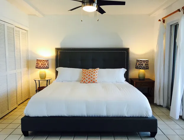 Bay View Condo hotel detail image 3