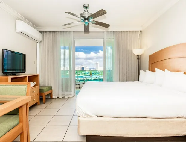 414 Pelican Villa by the Laguna hotel detail image 4