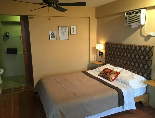 El Pequeño Hotel hotel detail image 4