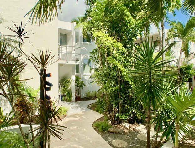 Sand Castle on the Beach - Adults Only hotel detail image 2