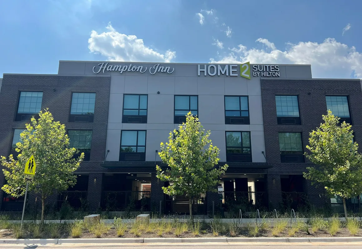 Hampton Inn Austin East Side 5th Street hotel hero