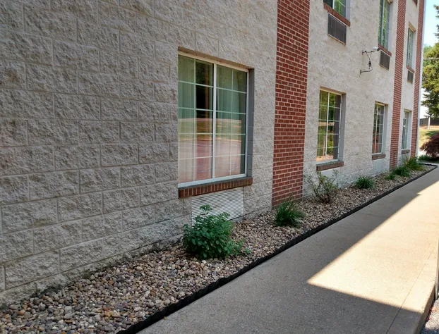 The Glenville Inn hotel detail image 2