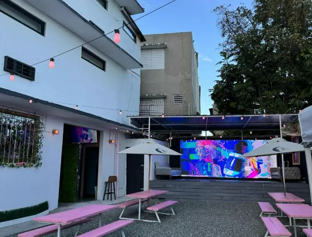 La Calma Poshtel hotel detail image 1