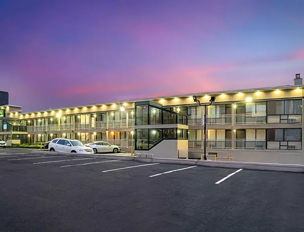 Quality Inn Detroit Downtown hotel detail image 1