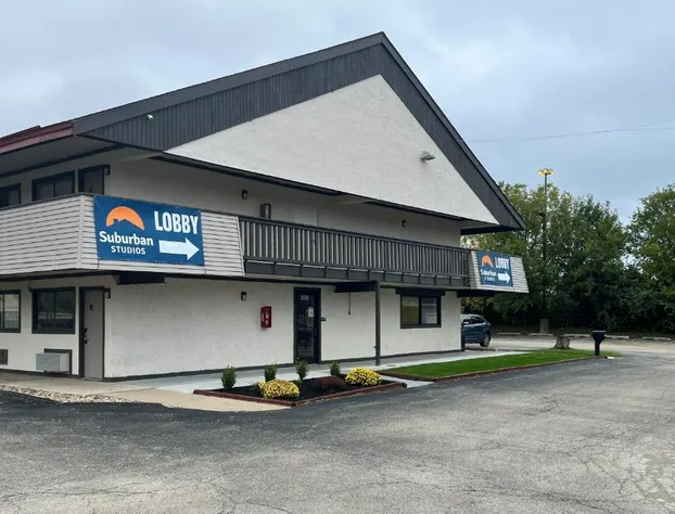 Suburban Studios Peoria hotel detail image 3