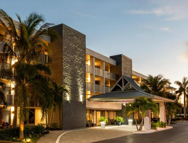 Spark by Hilton Sarasota Siesta Key Gateway hotel detail image 1