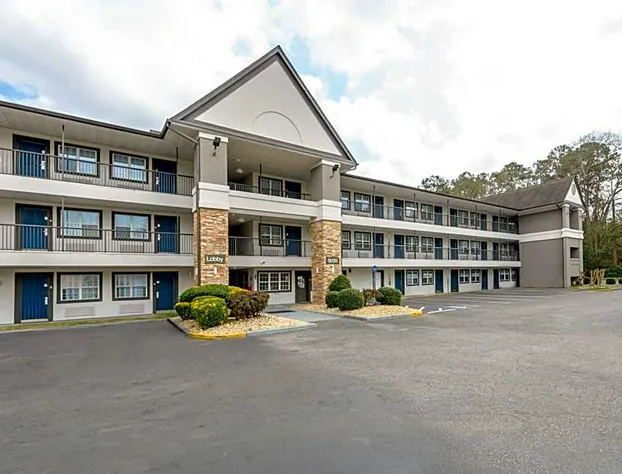 Studio 6 Columbus, GA – Columbus Airport hotel detail image 2