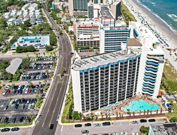 Beachfront Spacious King Suite with Resort Access Free Parking! hotel detail image 3