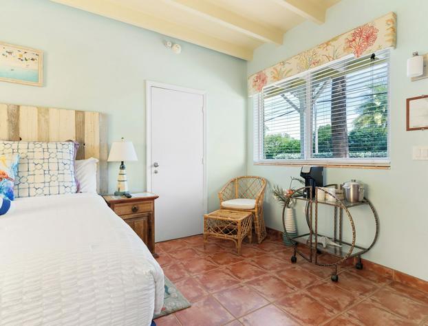 The Ocean View Inn & Pub hotel detail image 4