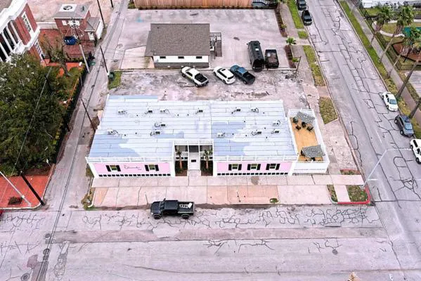 The Oleander Hotel Room 9 hotel detail image 4