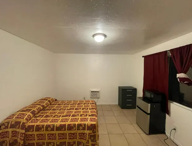 Crown Inn hotel detail image 1