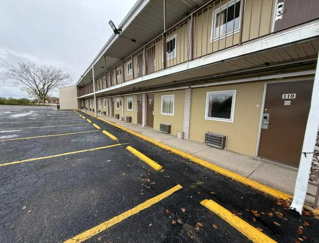 Relax Inn & Suites hotel detail image 1