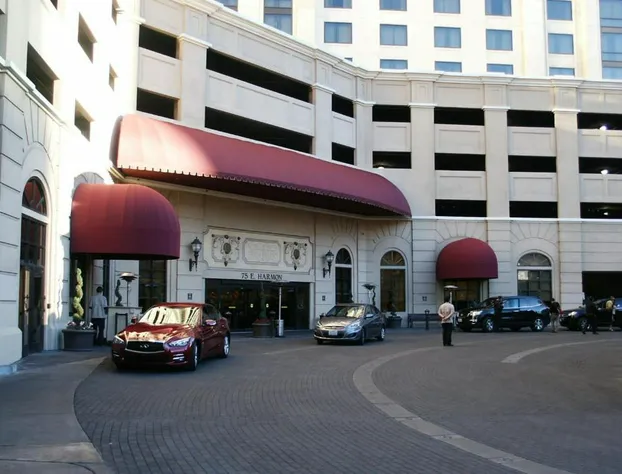 Suites at Marriott's Grand Chateau Las Vegas Strip-No Resort Fee hotel detail image 3