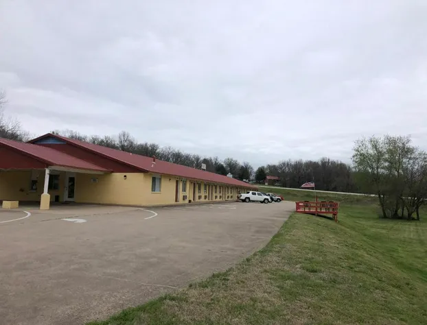 Executive Inn hotel detail image 1