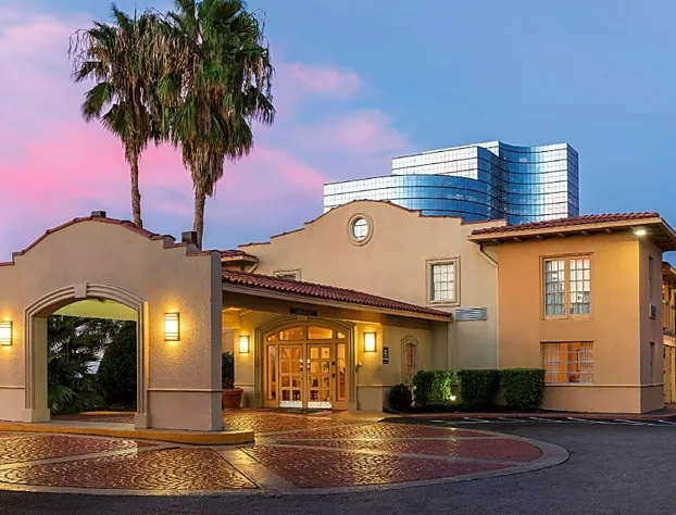 Econo Lodge hotel detail image 1