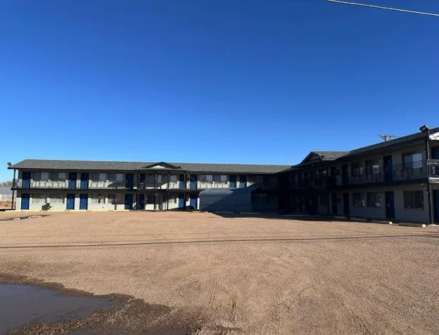 Executive Inn hotel detail image 2