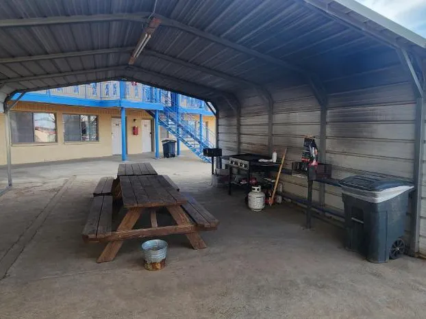 Executive Inn hotel detail image 3