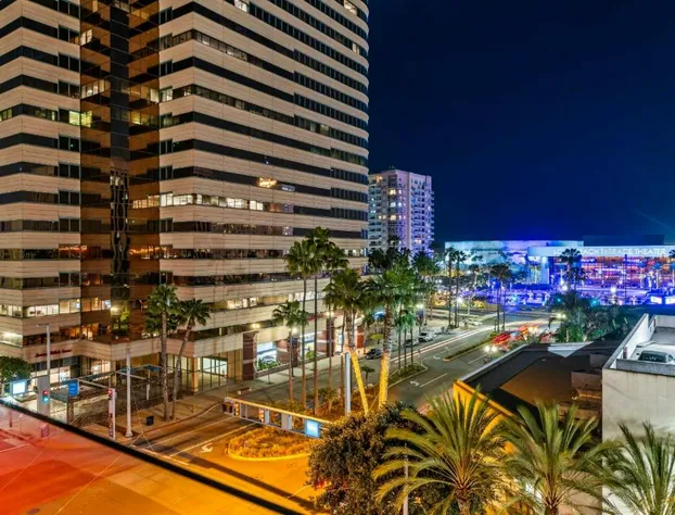 Hotel Mai Downtown Long Beach hotel detail image 3