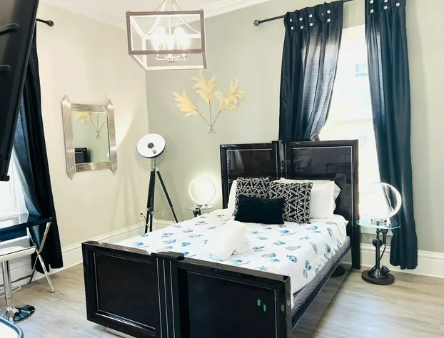 The Arthur hotel detail image 2