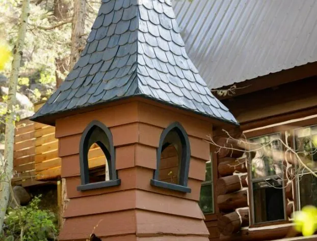 Desolation Hotel Hope Valley hotel detail image 2