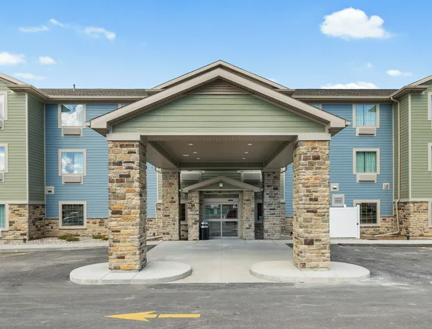 Cobblestone Hotel & Suites - Alpine hotel detail image 2