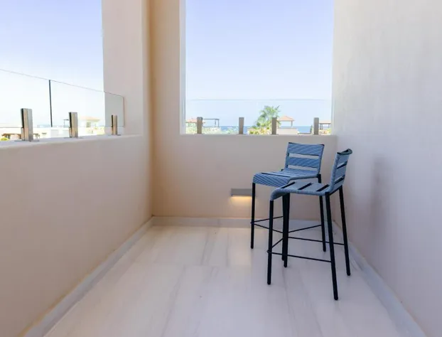 Aventuras Hotel hotel detail image 1