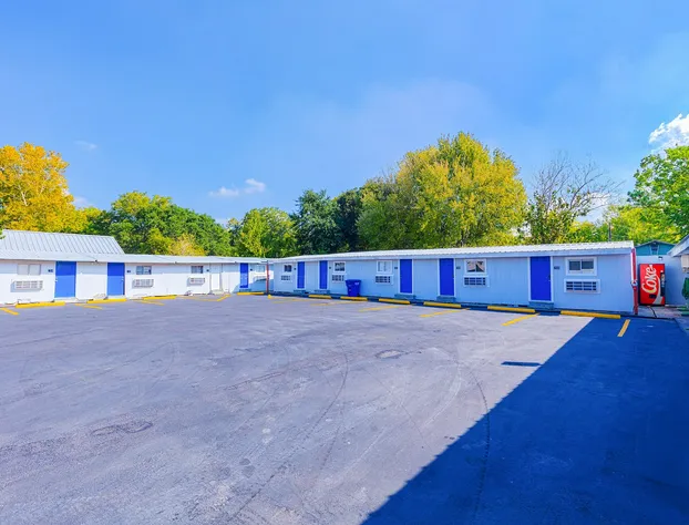 Sands Inn by OYO Winnie hotel detail image 2