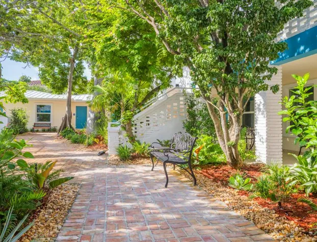 Seaside Villas hotel detail image 1