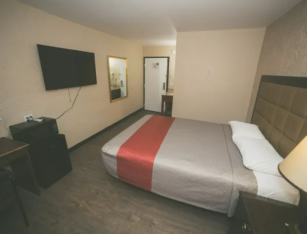 Economy Inn hotel detail image 3