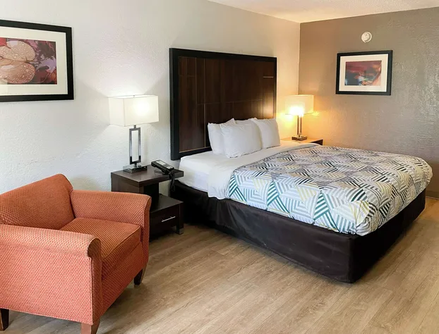 Motel 6 Opelika, AL hotel detail image 4